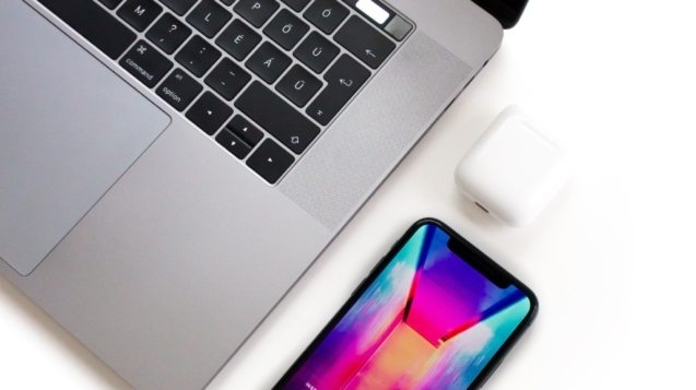 daniel-korpai-1074289-unsplash-637x357